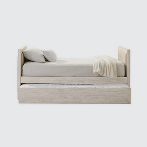 Hamilton Upholstered Twin Daybed with Trundle in Chalk White Finish